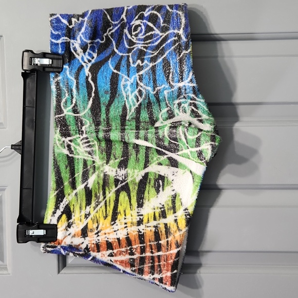 Rainbow Zebra Stripe Flowers Pajama Shorts small On Stage - Picture 3 of 4